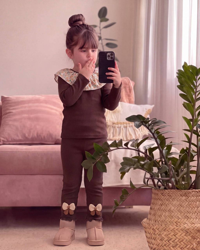 بلوزشلوار دخترانه گل مینیاتوری (۲ سال تا ۱۱ سال)